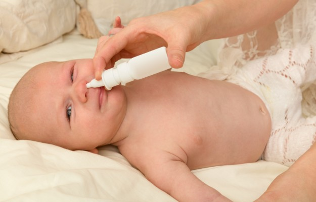 How to use baby nasal spray like a professional?